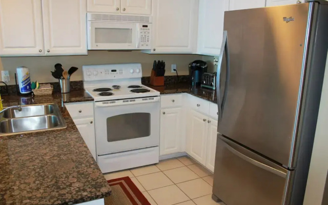 Lighthouse 1405 by ALBVR