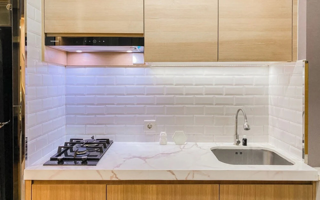 Spacious Studio Apartment at Capitol Suites