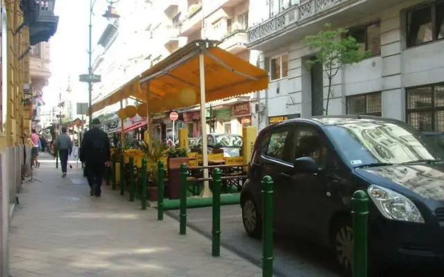 Casa Nostra Hostel