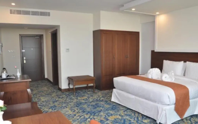 Surgrand Hotel