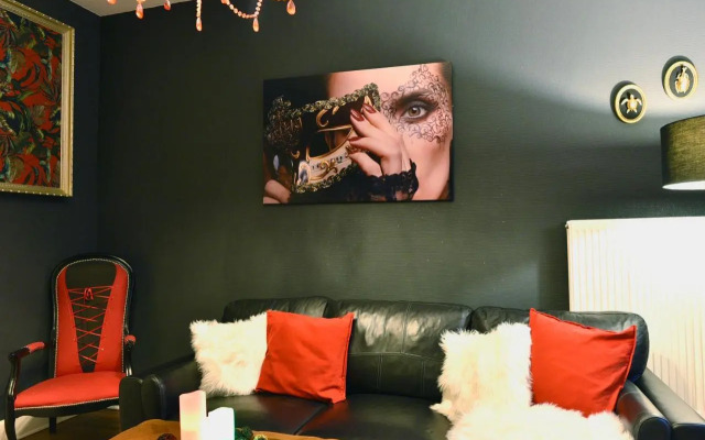 MoonLOVE, SPA/Sauna et Jacuzzi privés, charme et détente.