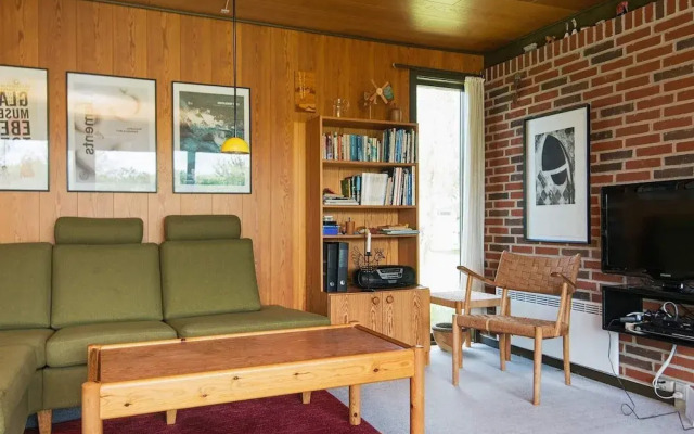 6 Person Holiday Home in Ebeltoft-by Traum
