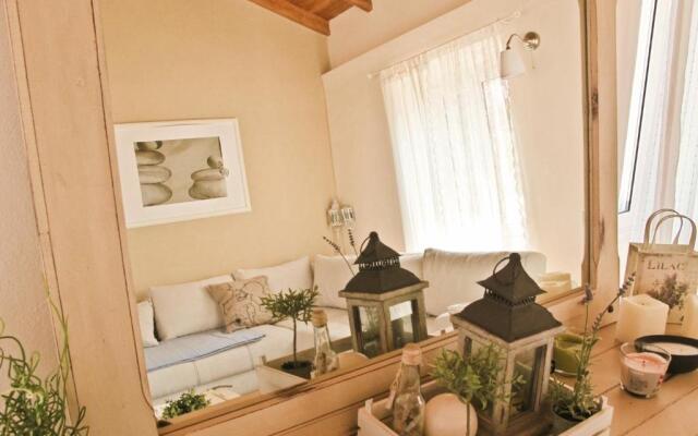Theano Cottage