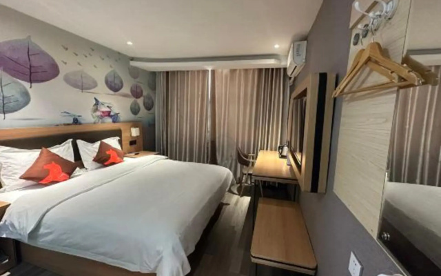 Junyi Hotel Chain (Anyang Railway Station North Street Branch)