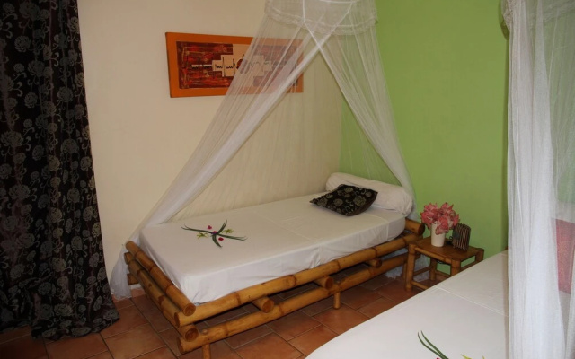 Villa Maora