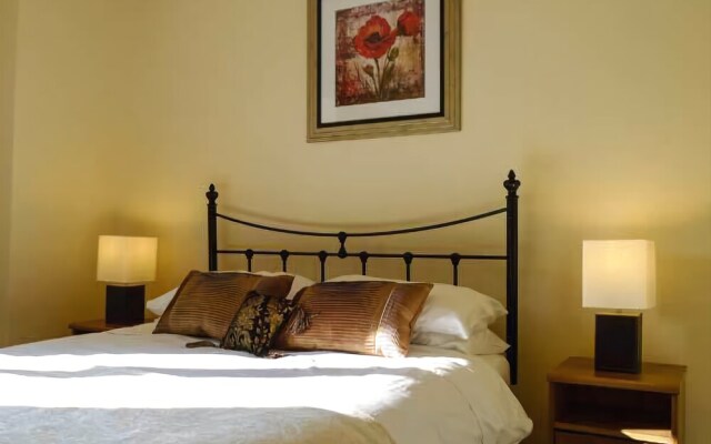 Winsall Court I