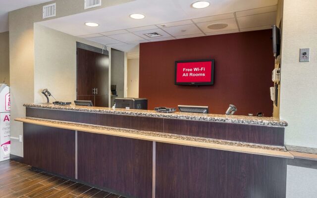 Red Roof Inn PLUS+ Boston - Logan