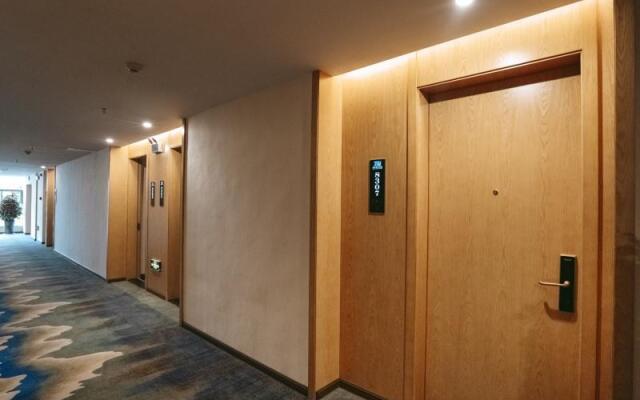 Greentree Eastern Anshun Town Huangguoshu Avenue J