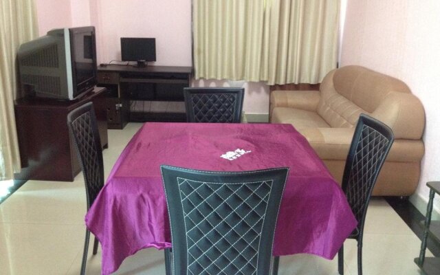 Yunfu Xinxing Lido Hotel