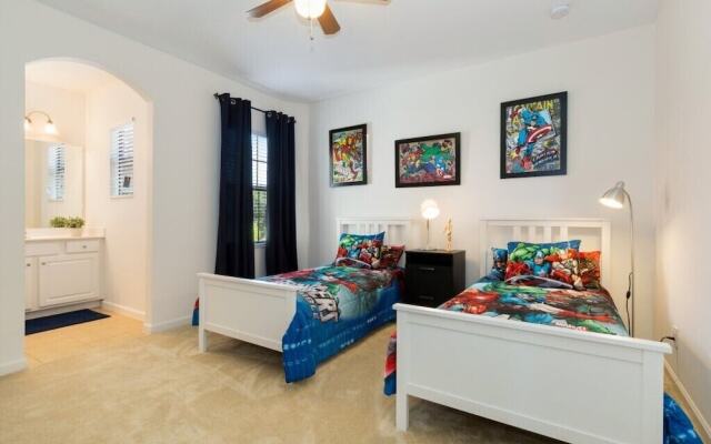 Veranda Palms IHR 1004