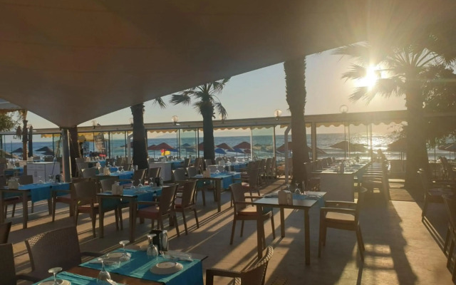 Batihan Beach Resort & Spa