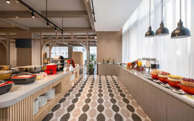 Holiday Inn Express Taizhou Toumen Port