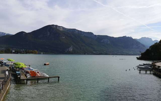 Premiere Classe Annecy Cran-Gevrier