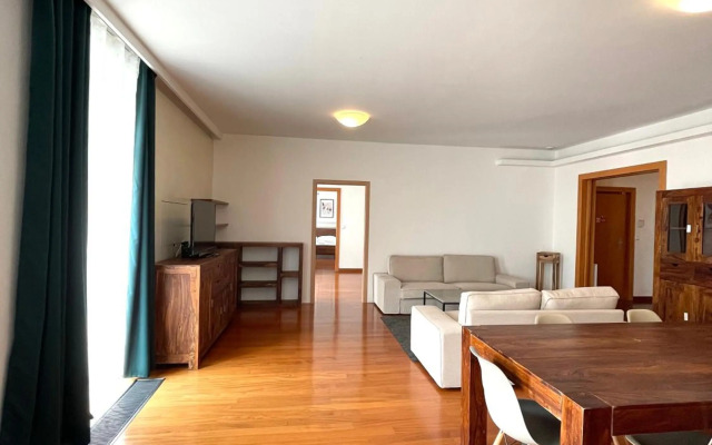 Hradební 10 - Terrace Apartments in the Old Town