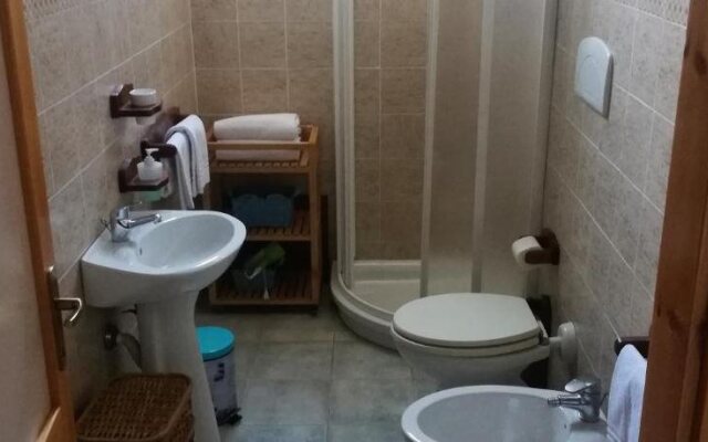 B&B Tanit