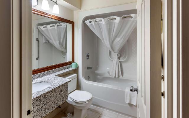 SureStay Plus Hotel by Best Western Kincardine