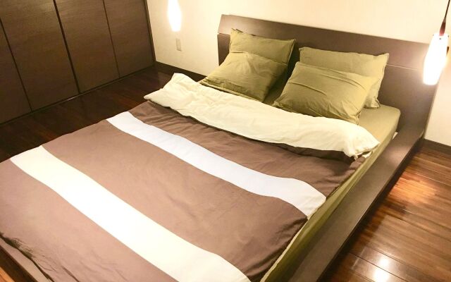 Seven Residence Yabu