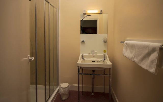 The Stromness Hotel by Paymán Club