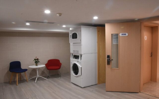 Holiday Inn Express Shanghai Gubei by IHG