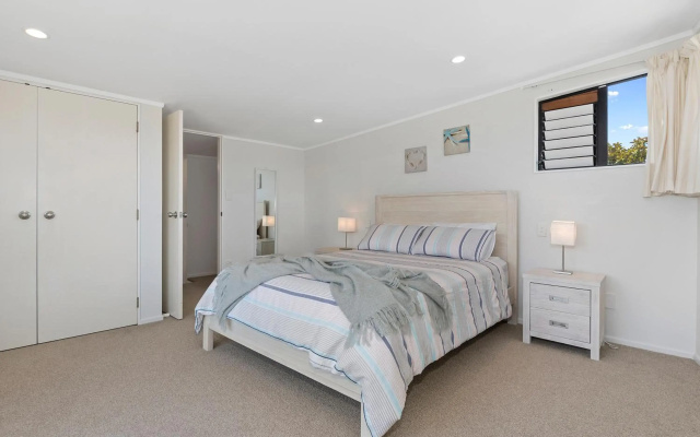 Marina Views - Tutukaka Holiday Home