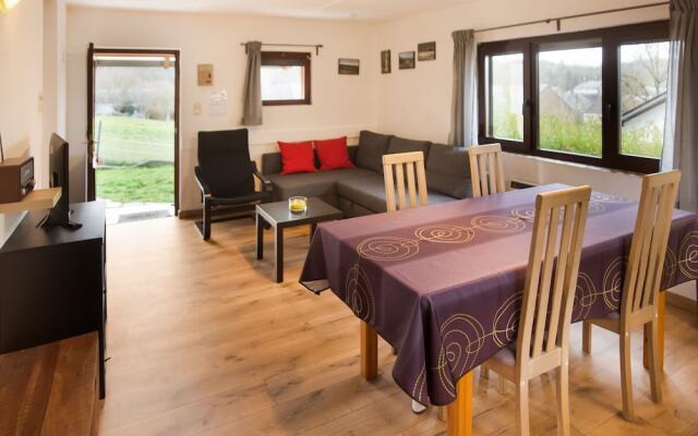 Serene Holiday Home in Han-sur-lesse With Garden