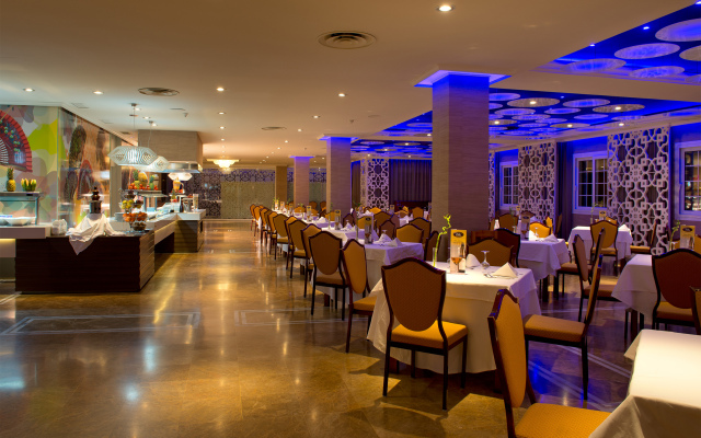 Elba Motril Beach & Business Resort