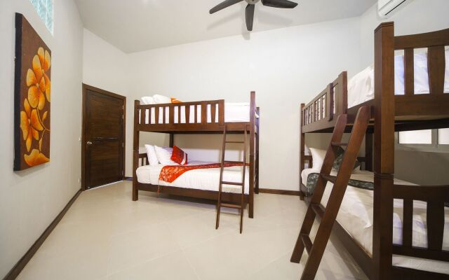 View Peche Villa 8 Bed 180 Degree Views across the Andaman Sea