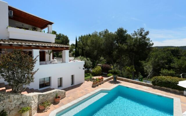 Villa With 5 Bedrooms in Santa Eulalia, With Wonderful sea View, Priva