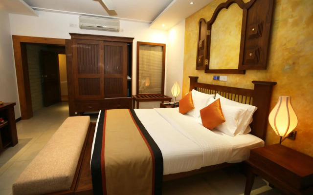 Randholee Resort & Spa