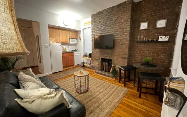 Cozy Entire Apartment in Upper East
