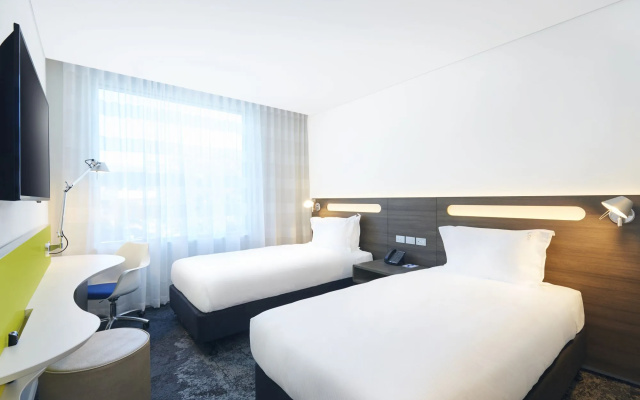 Holiday Inn Express Adelaide City Centre by IHG