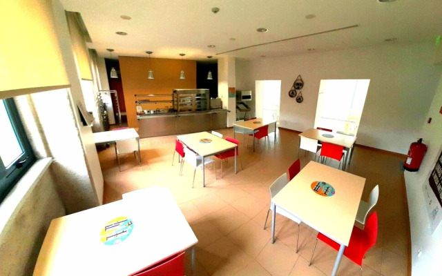 HI Vila Nova Cerveira Pousada Juventude - Hostel