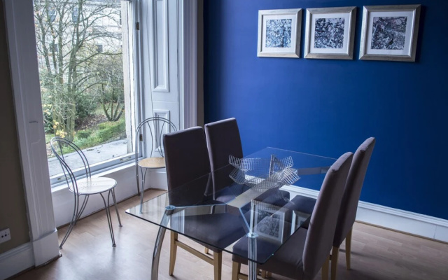 Dreamhouse Apartments Glasgow West End