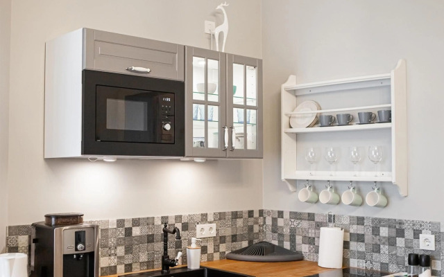 Cherry House Apartments