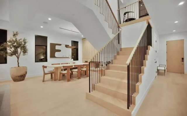 Kraft Villa - Luxury Living Redefined w/ Pool