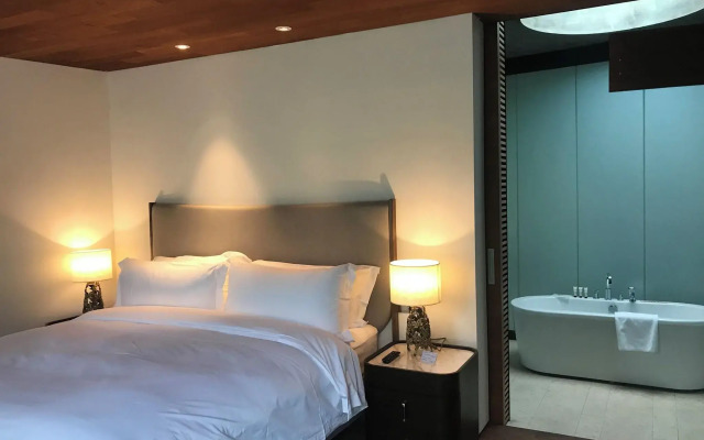 The Sifang Hotel Nanjing, Autograph Collection