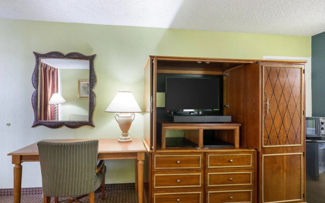 Hotel elev8