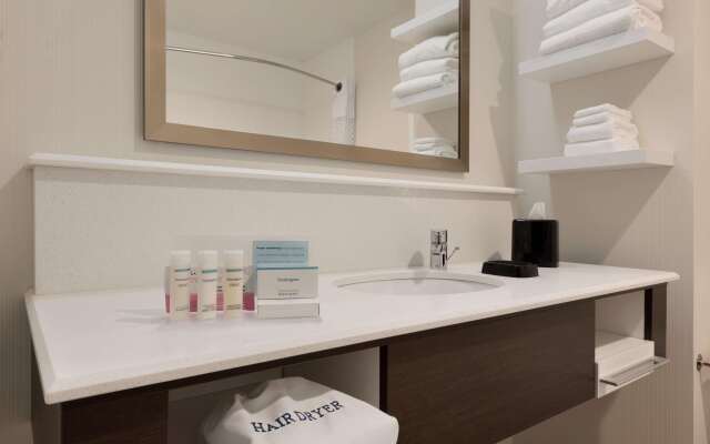 Hampton Inn & Suites Kenosha Pleasant Prairie