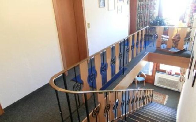 Frühstückspension & Ferienhaus Fädnerspitze