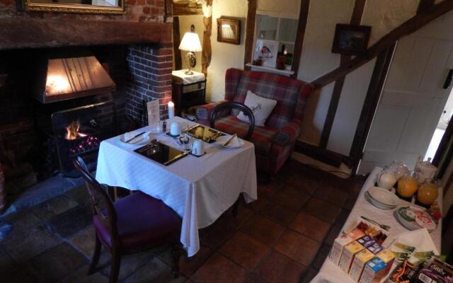 Frogs Hall B&B