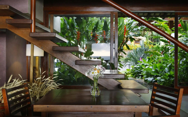 Maitei Hotel