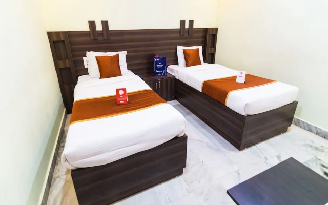 Shree Darshini Guest House by OYO Rooms