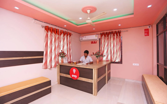 Shibani & Suhani By OYO Rooms