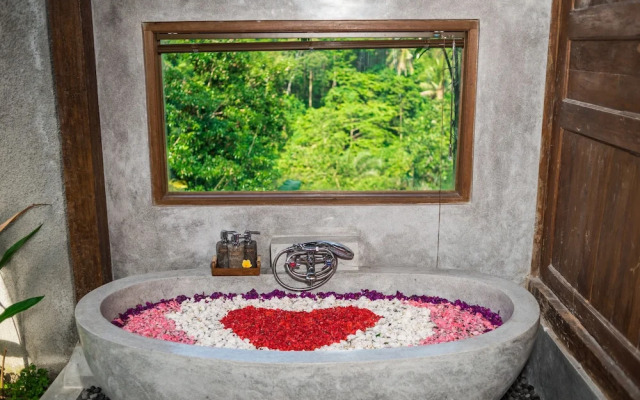 Mandana Ubud Villa