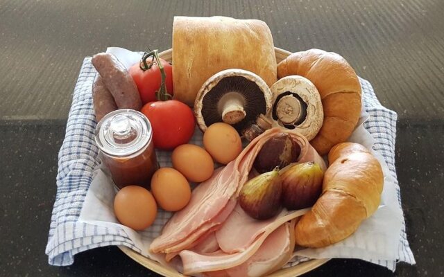 Ketchup's Bank Glamping