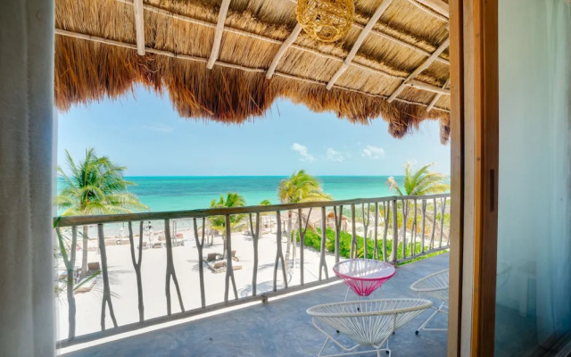 Punta Blanca Beach House