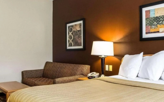 Quality Suites Near West Acres