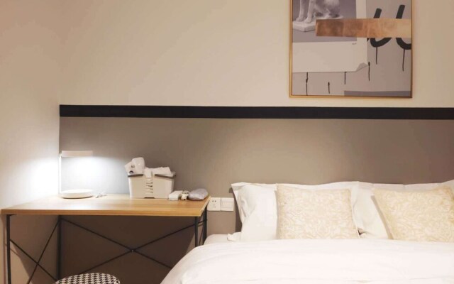 Wuhan Loving Home Apartment