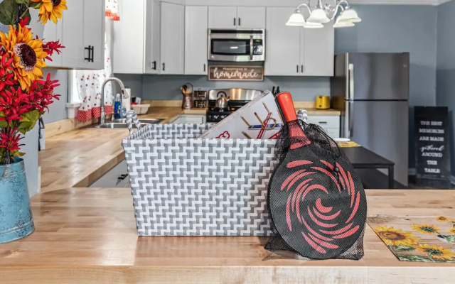 Sweet Cherry Escape | JZ Vacation Rentals