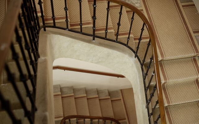 Brit Hotel de Grignan